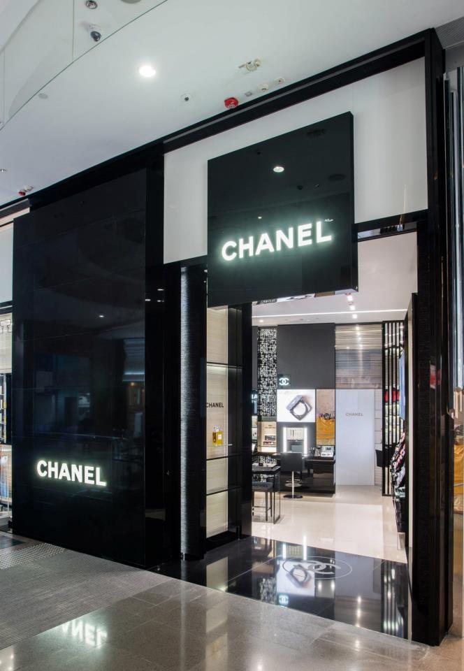 Where East meets Chanel: Hong Kong de Chanel - 2LUXURY2.COM