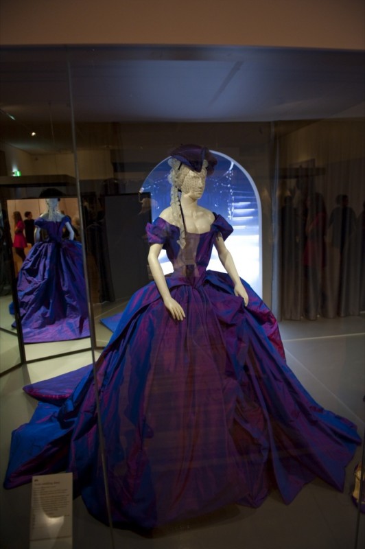 The most influential wedding dresses on display at V&A museum2LUXURY2.COM