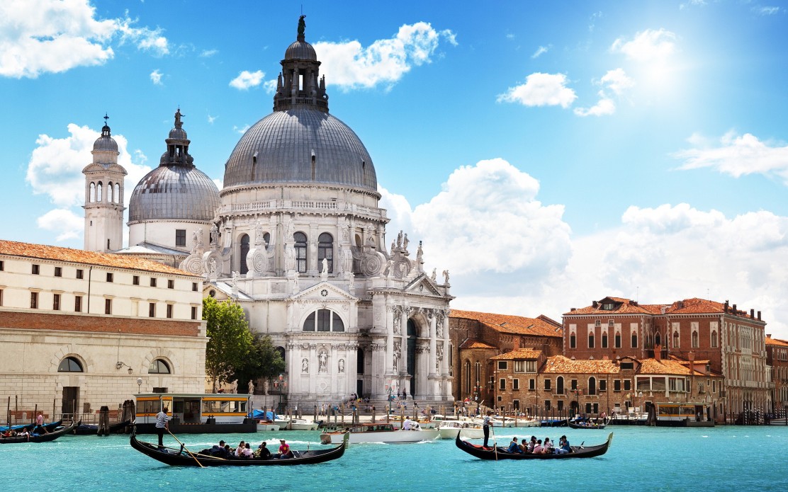 Venice - The City That Created Opera - 2LUXURY2.COM