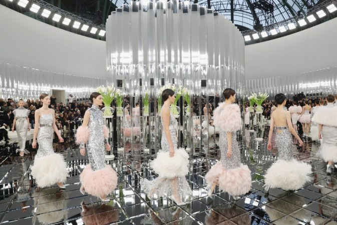 Chanel Gowns 673x449 