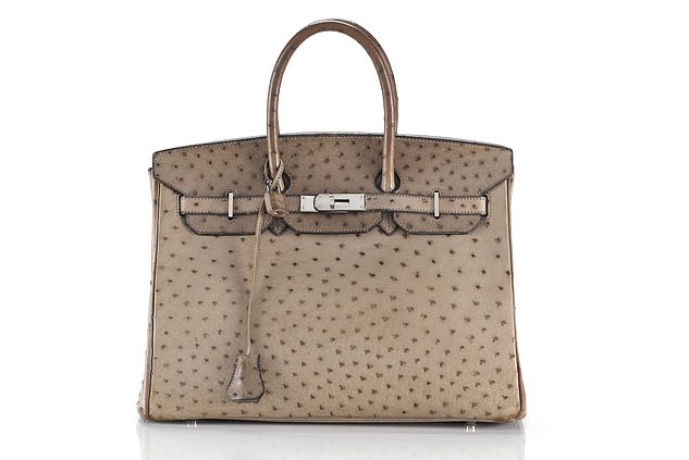 Sold at Auction: Hermes Clemence Leather Evelyne Bag