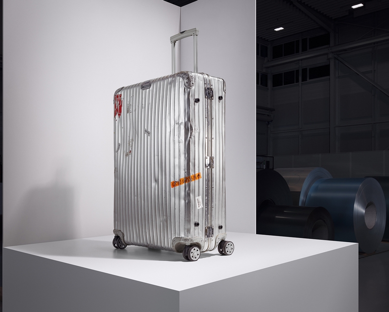 aluminum suitcase rimowa